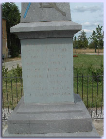 Photo du monument aux morts de Gisay la Coudre.
